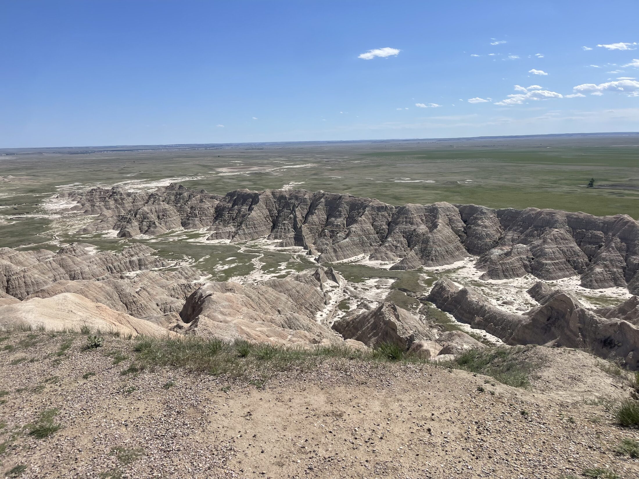 Badlands Loop overlook